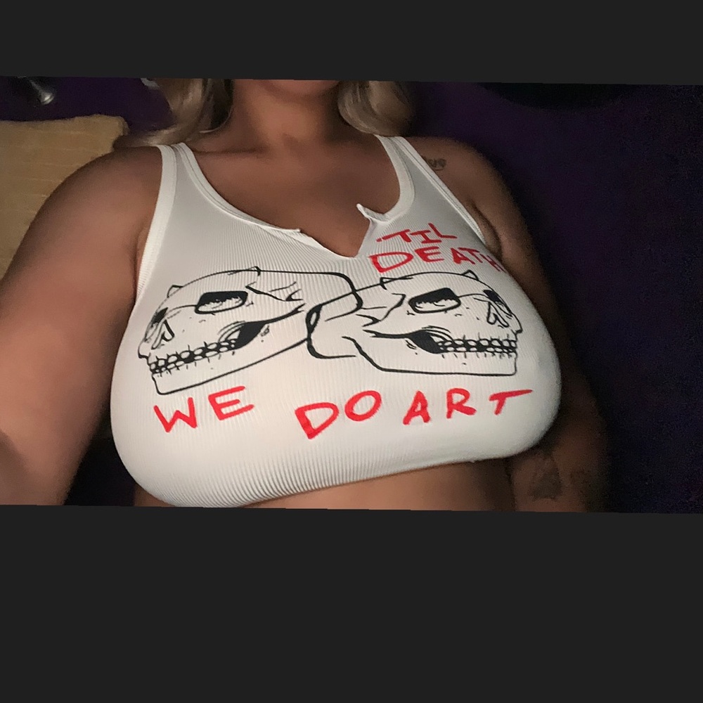 Skull crop tank